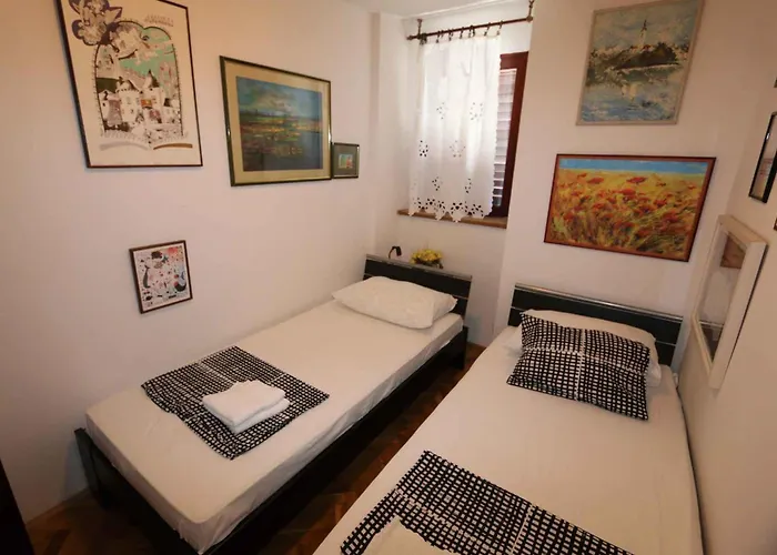 In - Insel Krk 26681 Holiday home *